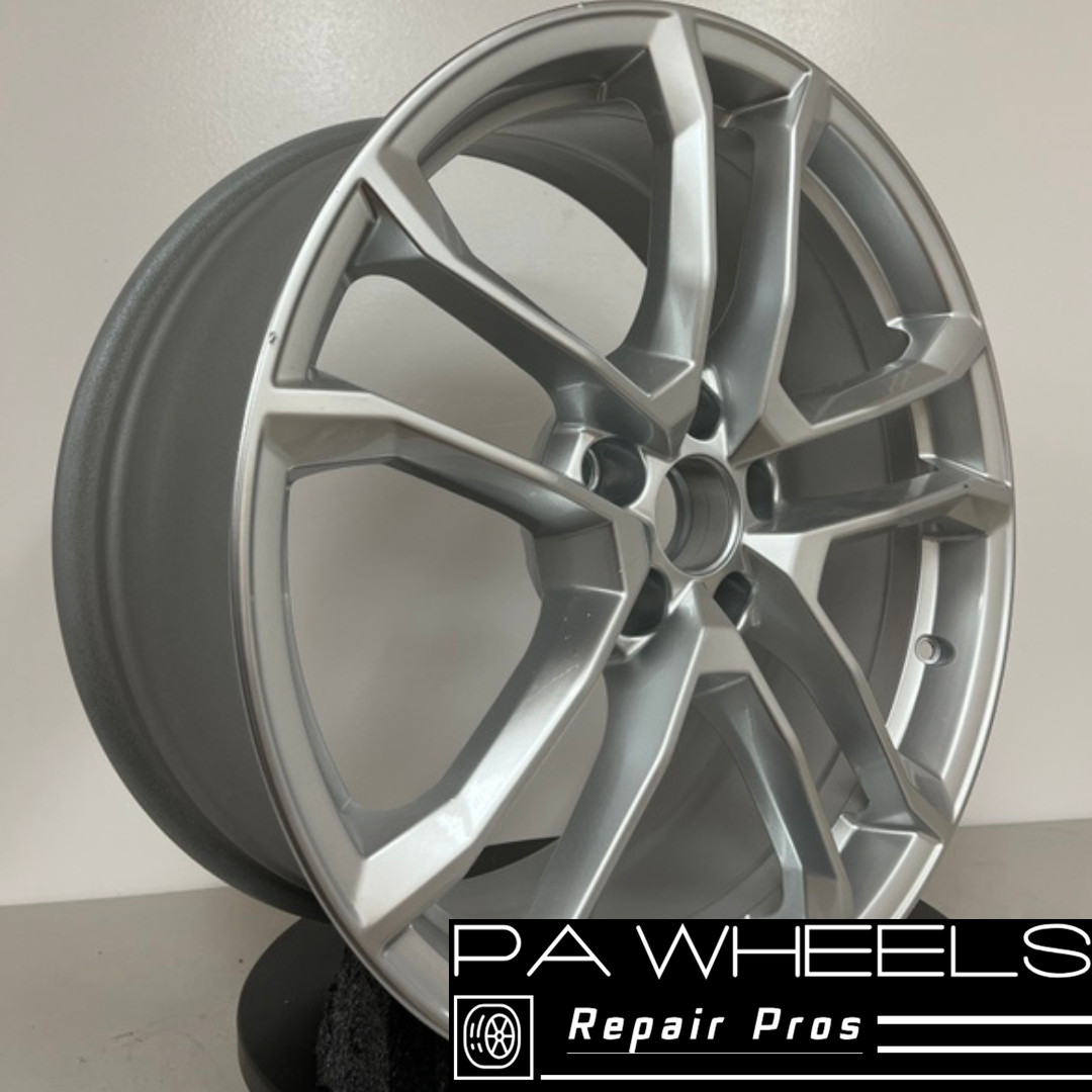 AUDI R8 2017 2018 19" FACTORY ORIGINAL REAR WHEEL RIM 59006 4S0601025A