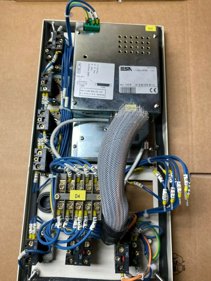 ESA VT-420L VT420L VT420L1SF000 Hmi Panel Operator - Image 4 of 4