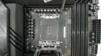 ASUS ROG STRIX Z890-E GAMING WiFi Motherboard *READ* PC1723497