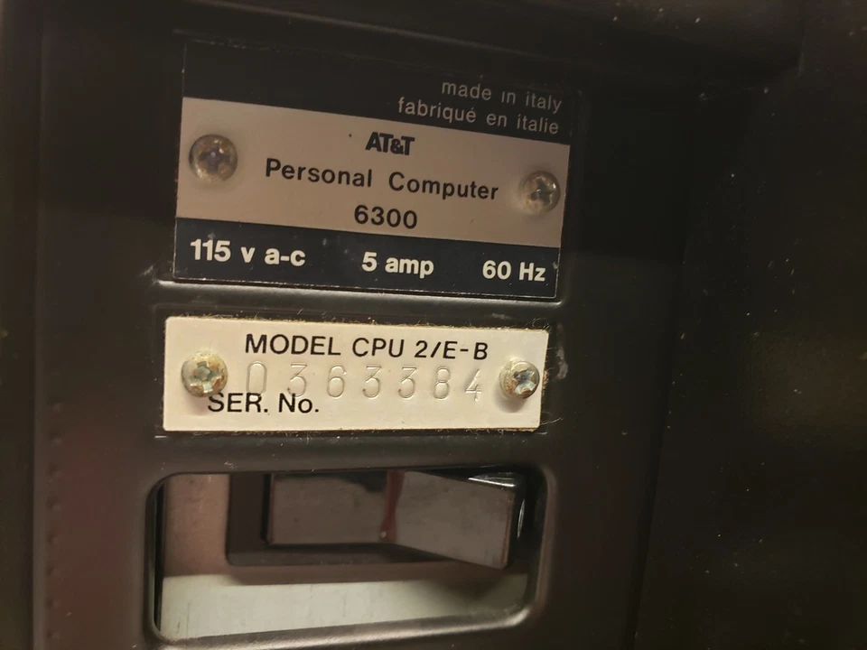 Vintage AT&T PC 6300 8MHz Olivetti Computer Personal Computer CPU Z/E-B ATT AT+T - Image 4 of 4