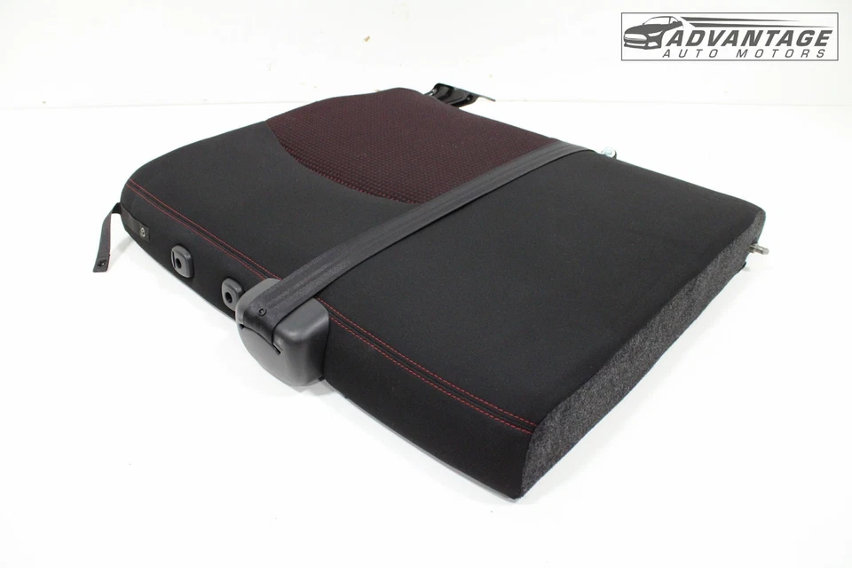 2022 - 2024 三菱 MIRAGE 后侧左侧 2ND 第二轮上座座垫 原始设备制造商 — 第 3/4 张图片