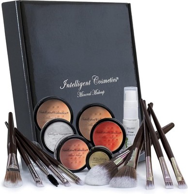 17-teiliges Mineral Foundation Make-up Set nackte reine natürliche Mineralien Magic Cover NEU