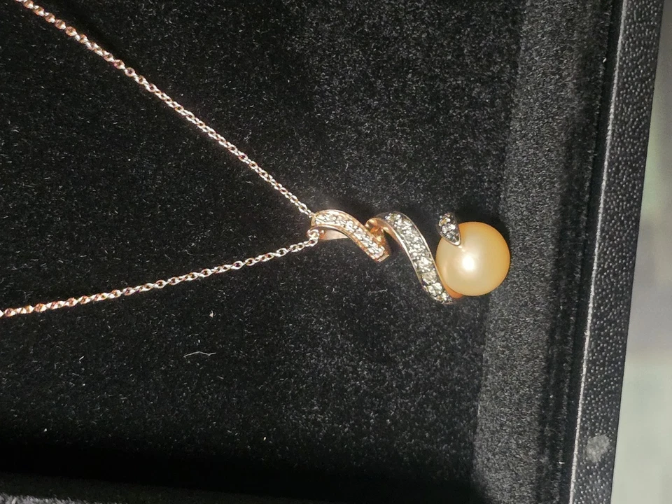 Collar Le Vian Perla Cultivada 1/4 ct dos Diamantes Oro Fresa 14K Foto 3 de 4