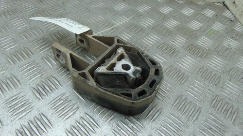 Volvo V40 Gearbox Mount Av61-6p062-Ac Mk3 1.6 Diesel 2012-2020N - Picture 2 of 4