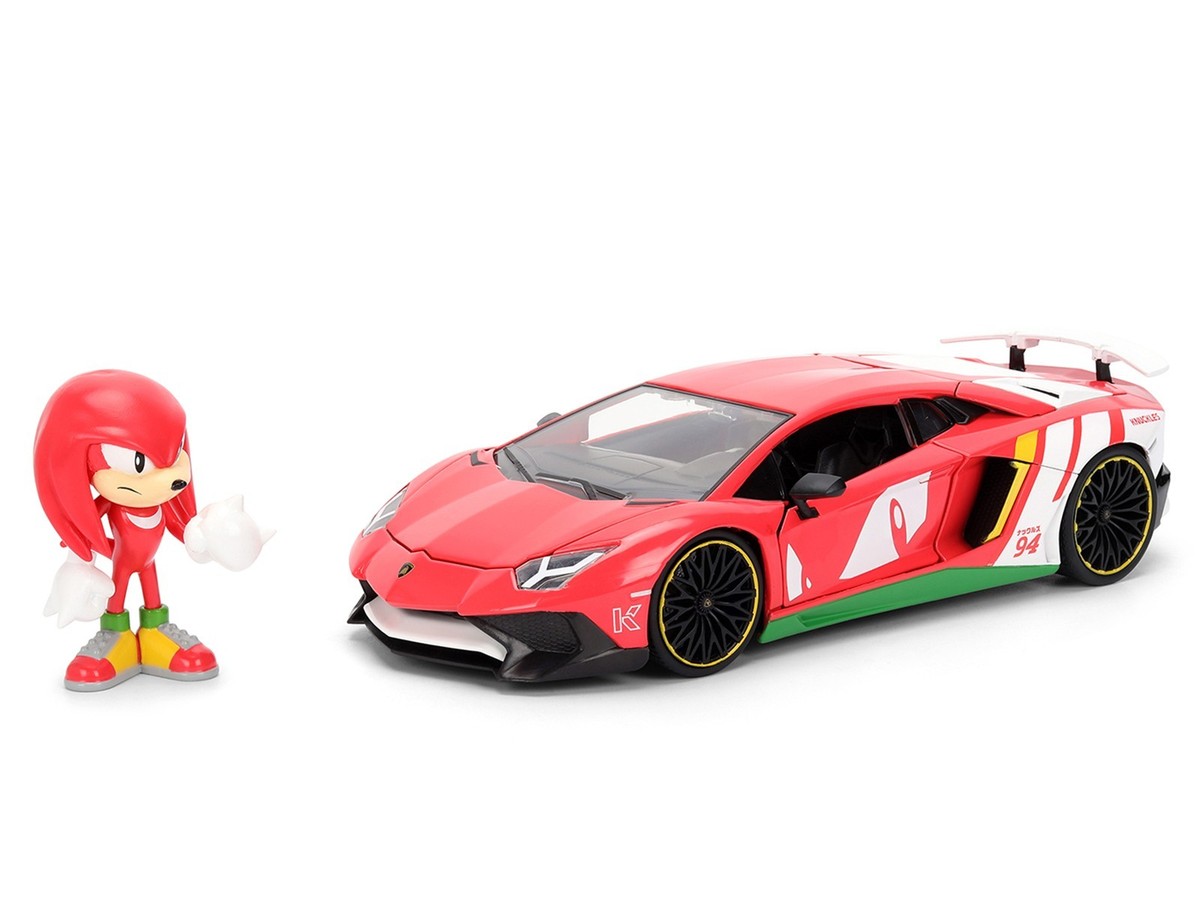 LAMBORGHINI AVENTADOR SV & KNUCKLES FIGURE 