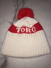 Vintage TORO Toboggan Winter Hat Knitted Beanie Pom Pom Red White