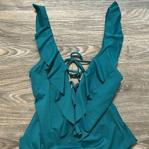 Traje de baño Becca mediano verde Socialite con volantes de una pieza - Imagen 5 de 11