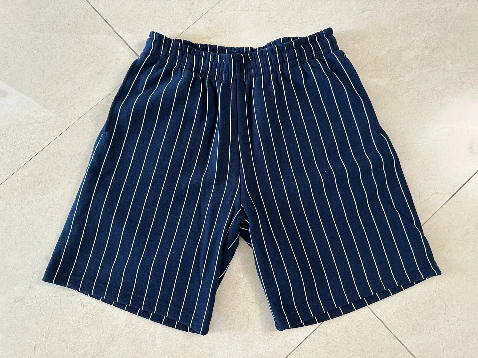 Sweat à rayures Supreme SS24 bleu marine taille S