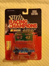 1996 Racing Champions Bobby Hamilton 43 Petty with Die Cast Emblem NASCAR NIB