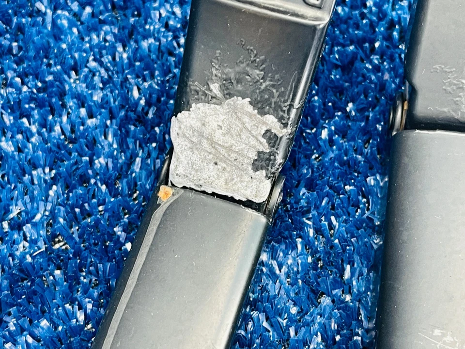 2006–2013 Lexus IS250 IS350 Windshield Wiper Arms Set OEM (Pair) - Image 3 of 4