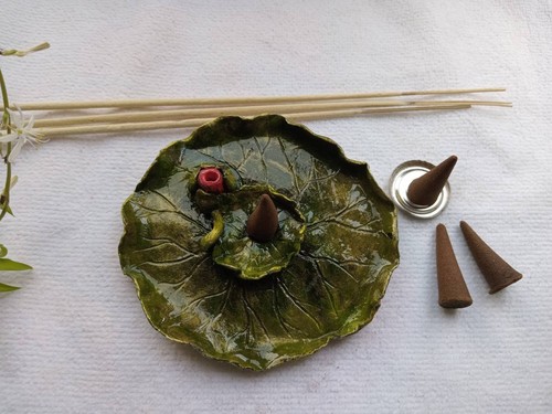 Incense burner for yoga, aromatherapy, relaxation, home tea drinking, and gifts - Picture 3 of 13