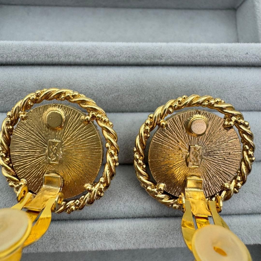 Yves Saint Laurent YSL YSL Cameo Gold tone Circle Earrings Stud Vintage thumbnail 9