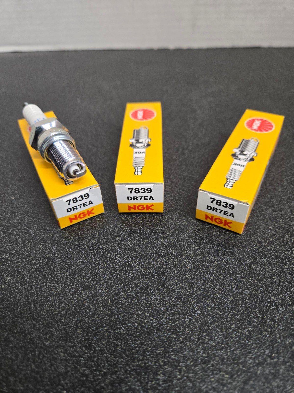 NGK Racing Spark Plugs PN DR7EA Pack of 3