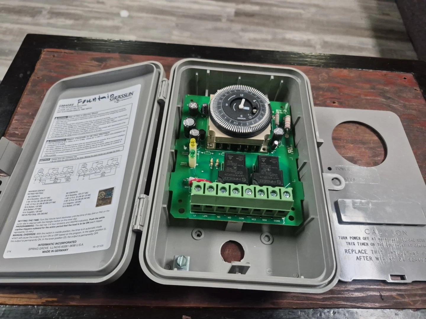 Intermatic Grasslin GM40AV Electromechanical 24 Hr Timer
