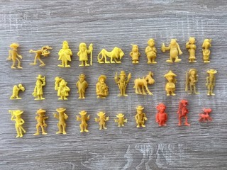 Kaugummi Figuren Konvolut 30er KplSatz LUCKY LUKE (die Kleinen) TOP