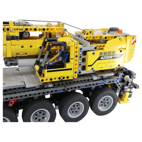 LEGO Technic 42009 Mobile Crane MKII Sold as Is Please Read Description - Picture 9 of 20