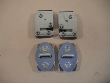 JAGUAR DAIMLER XJ SER1 (LATE), 2, 3, & XJS CHROME DOOR LOCK & LATCH FRONT PAIR
