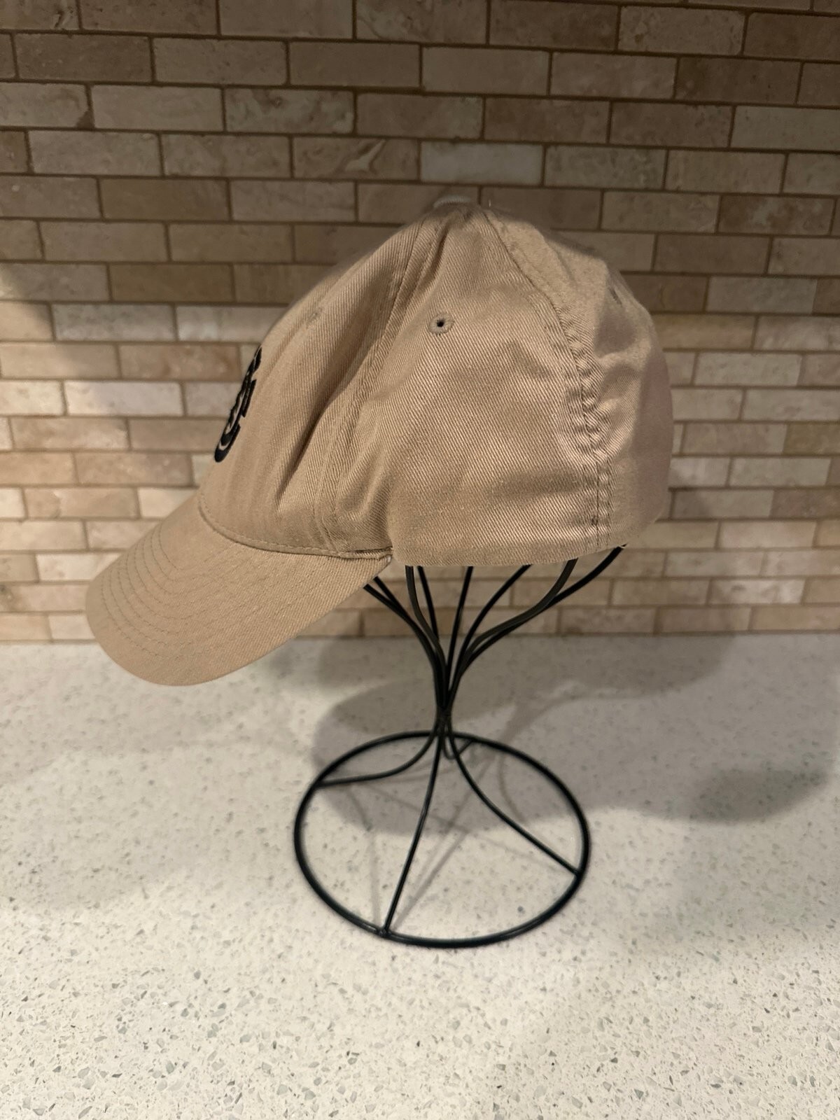 Picture 2 of 6