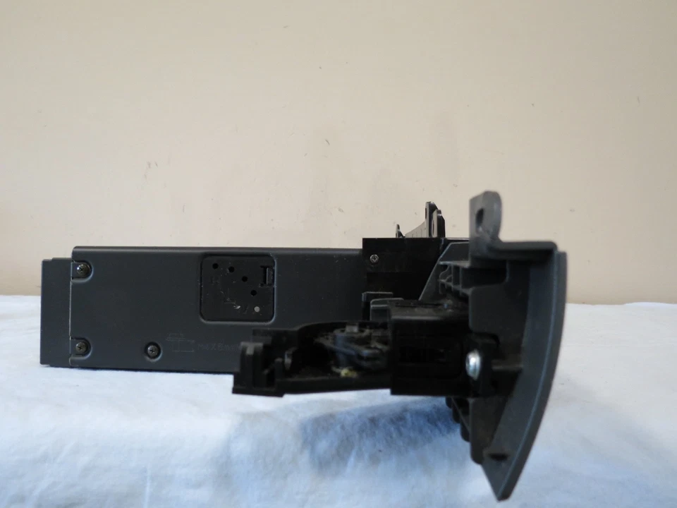 02 03 04 05 BMW e65 e66 serie 7 6 discos reproductor cambiador de CD con cargador y moldura OEM Foto 4 de 4