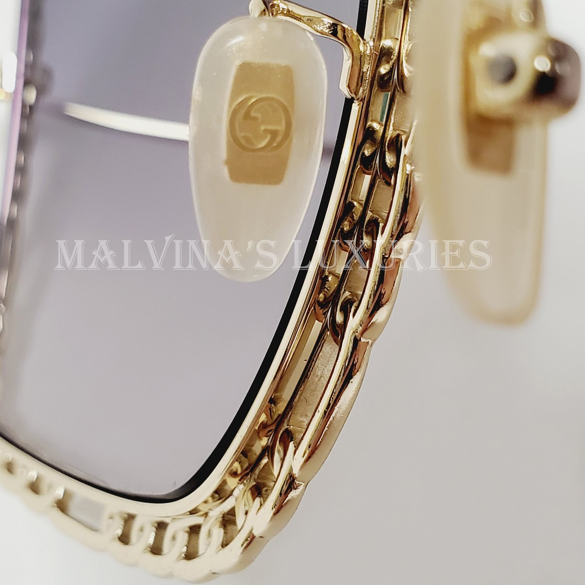 【送料,関税込】GUCCI サングラス GG1033S グラスチェーン付き 210.jpg