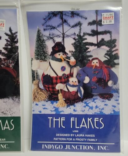 Lot Of 2 Indygo Junction Pattern #IJ 368 The Flakes Berry Christmas - Picture 3 of 4