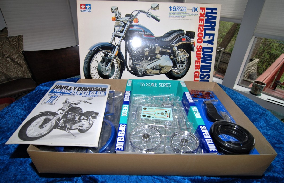 Tamiya 1/6 Harley-Davidson FXE1200 Super Glide Model 16010 Tamiya 1/6 Harley-Davidson FXE1200 Super Glide Model 16010