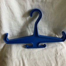 UK Underwater Kinetics Heavy Duty BC BCD Buoyancy Regulator Hanger Blue