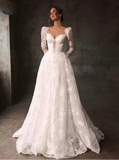 White A-Line Wedding Dresses Sweetheart Necklink Long Sleeve Back Zip Bridal