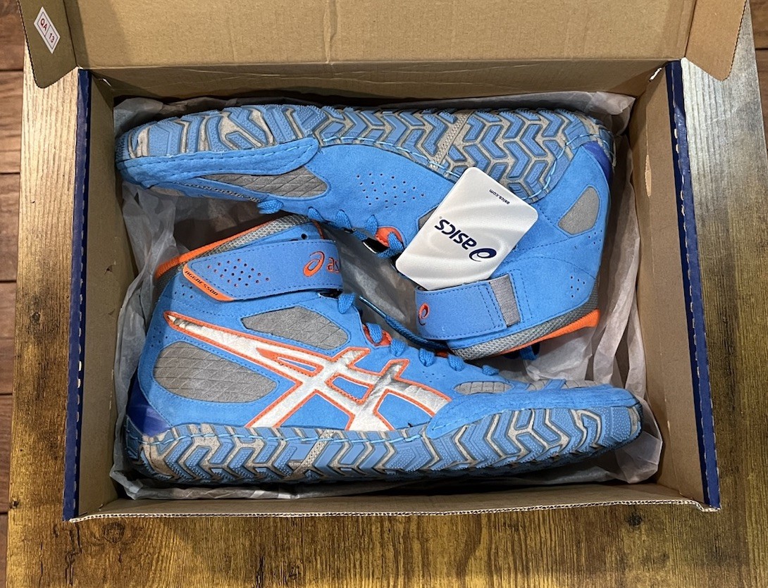 Asics Aggressor 2 Rare Dusty Blue Wrestling Shoes Size 11.5 | eBay
