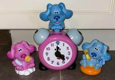 Blue  s Clues Tickety Tock Play And Learn Clock and 2 figures