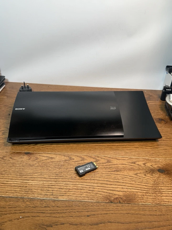 Sony HBD-N790W Blu-Ray/DVD-Receiver + EZW-RT50 Funkmodul DV-N790W System