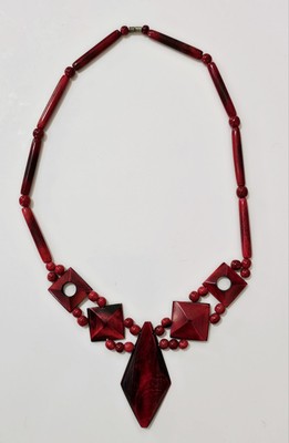 Vintage Cherry Red Art Deco Pendant Necklace