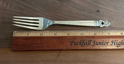 INTERNATIONAL ROYAL DANISH STERLING SILVER FORK 7 1/4”
