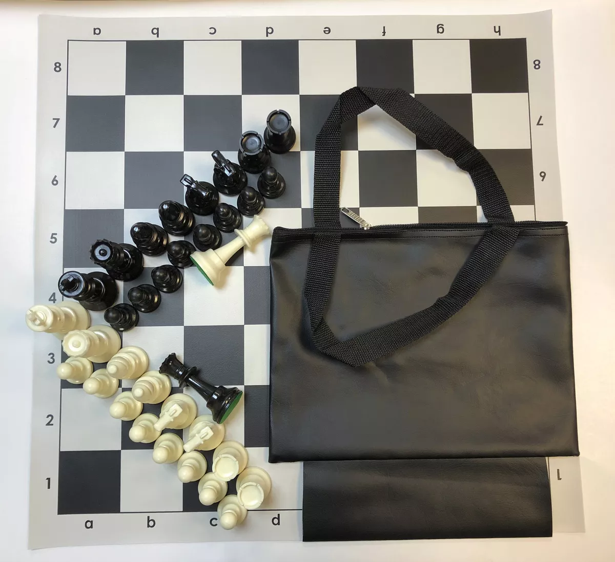 WE Games Best Value Tournament Chess Set, Black Board, Pieces, Bag