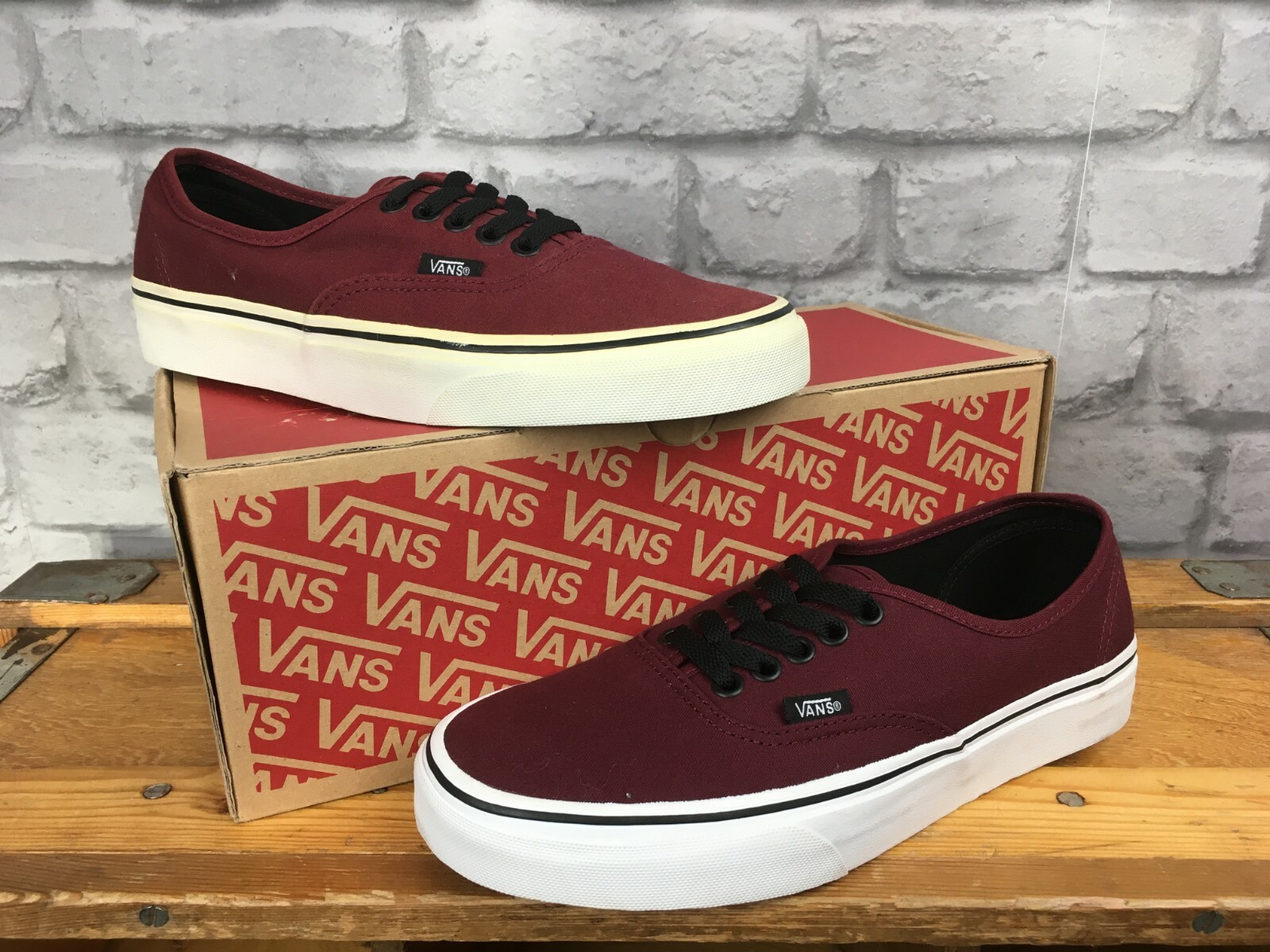 VANS LADIES AUTHENTIC PORT ROYALE/ BLACK TRAINERS VARIOUS SIZES | eBay