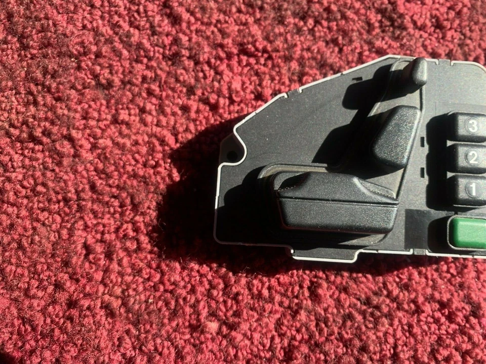 PANEL INTERRUPTOR DE CONTROL ASIENTO PASO DELANTERO DERECHO MERCEDES BENZ S43 S500 S600 OEM 94-99 Foto 3 de 4
