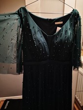 Green Beaded Maxi Dress with sleeves size 48 new with tag elegant party