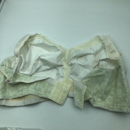 Playtex 18 Hour Bra Size 54DD Shoulder Comfort Full Coverage 4693 White New - Picture 4 of 5