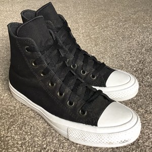 converse on star ox