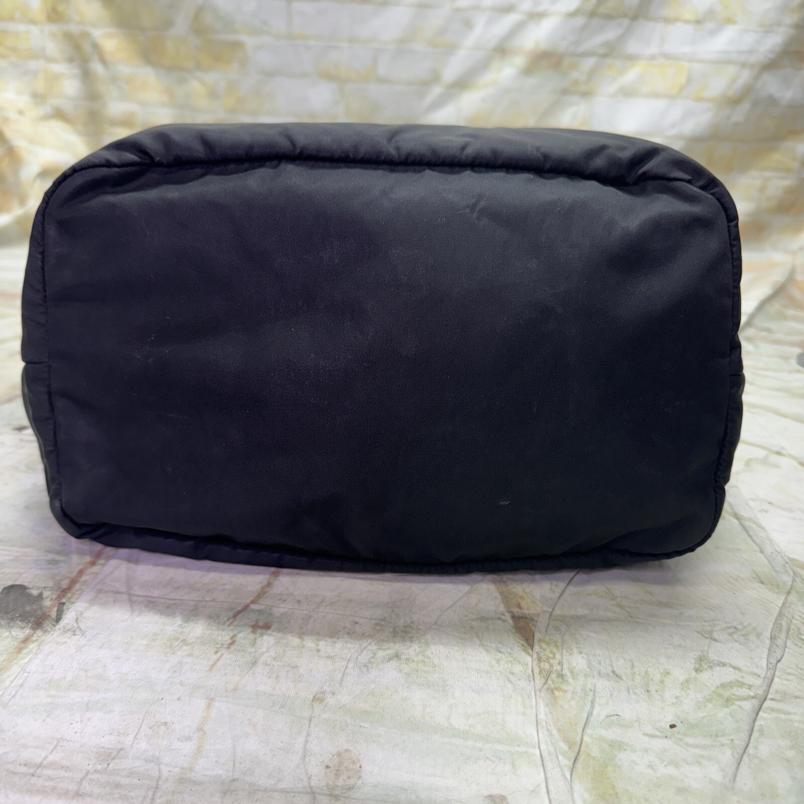 Prada Reversible Triangular Logo Plate Handbag To… - image 7