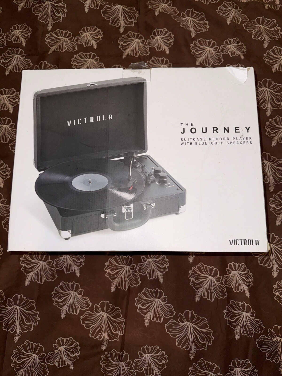 Vintage Style Bluetooth Record Player with Built-in Speakers