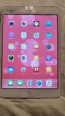 Apple iPad mini 1st Generation. 16GB, Wi-Fi, 7.9 in - White & Silver