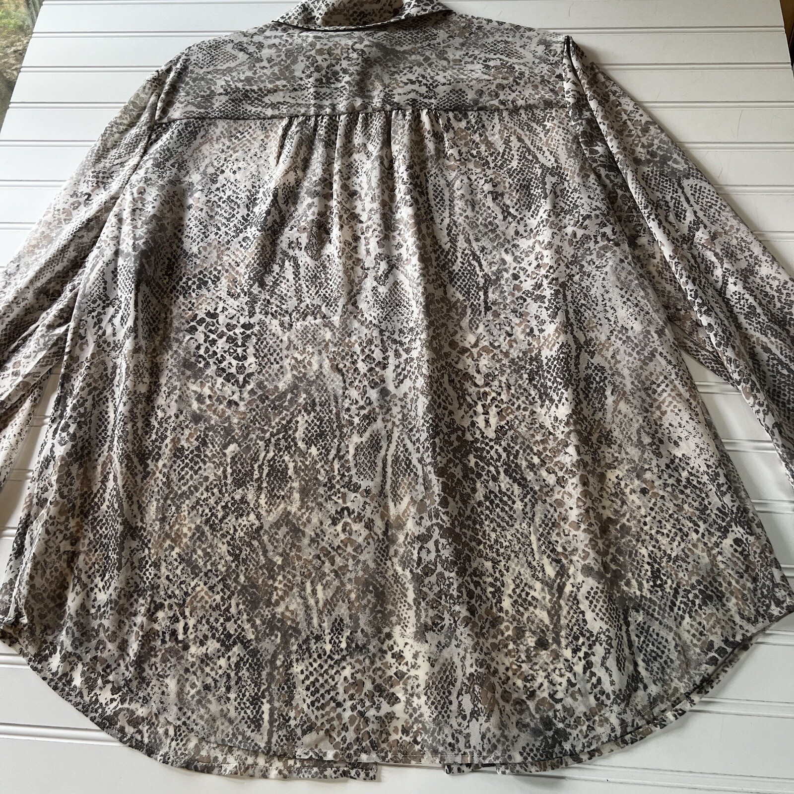 Chicos womens button down blouse sheer snakeskin … - image 4
