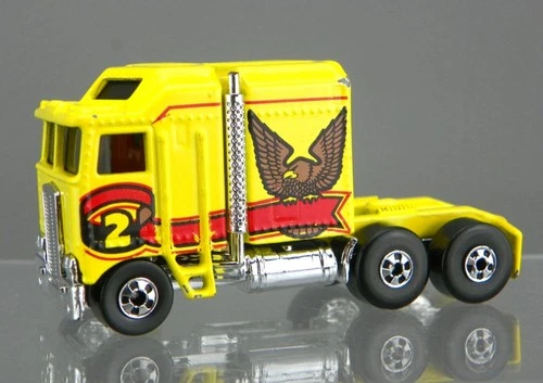 Vintage 1982 Hot Wheels Diecast Kenworth Aerodyne Thunder Roller Semi Truck E-NM