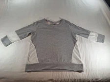 RBX Women's size L Gray Pullover Sweatshirt 3/4 Sleeves White Accents CUTE BACK