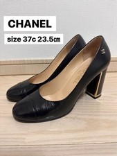 CHANEL Pumps Size 37C 23.5cm Black Leather Round Toe Gold Accents