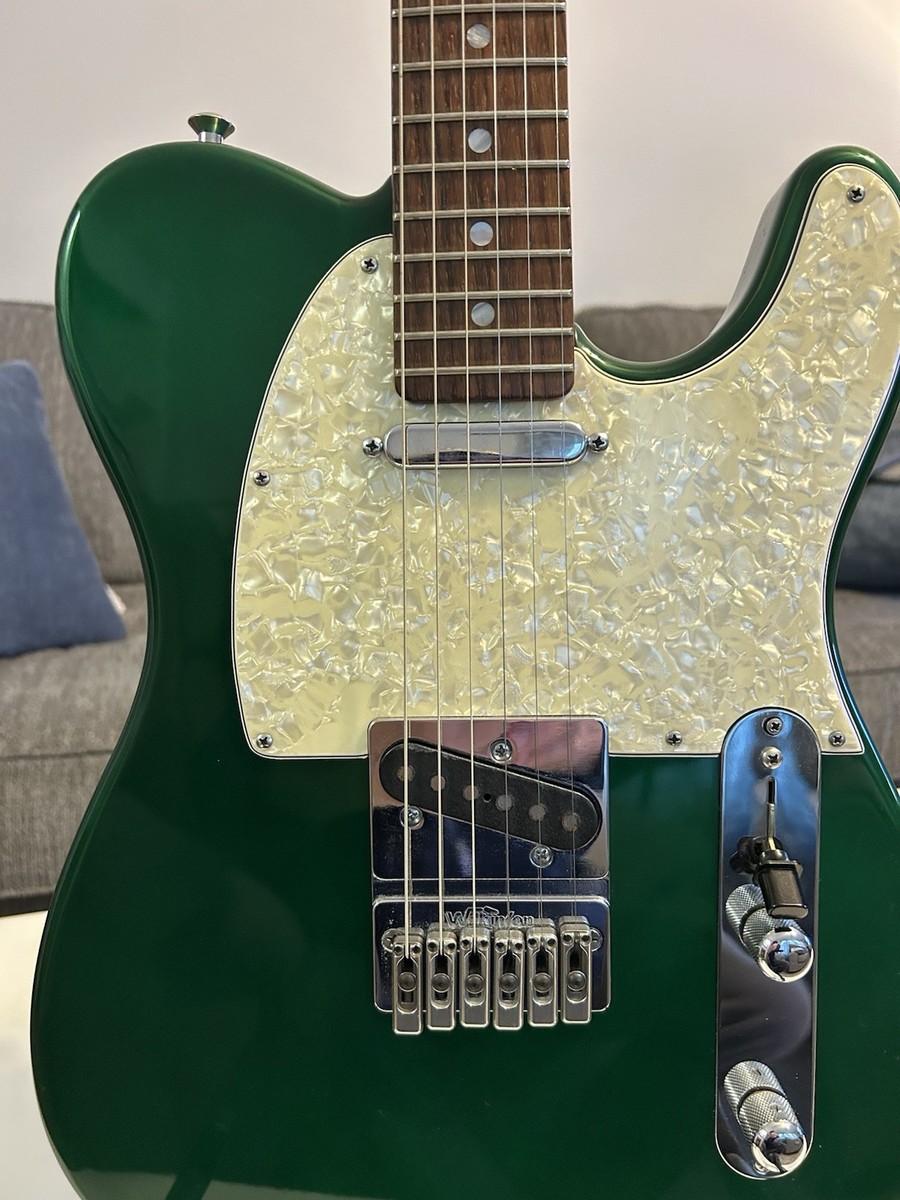 Hamer metallic Green Solid Body Electric Guitar 6 String Neck