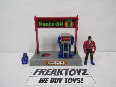 1987 Kenner M.A.S.K. Pit Stop Catapult (Missing 3 Tires and Gas Hose)