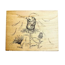 THROWING DAISY PETALS House Mouse Rubber Stamp Stampa Rosa Garden Flower o-999