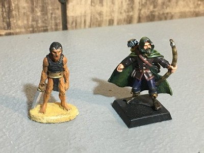 A24865 UNBRANDED METAL TABLETOP OLD OOP D&D FANTASY WARRIOR ARCHER MINIATURES
